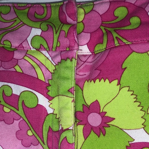 Briggs New York Cropped Floral Pants - Picture 3 of 6